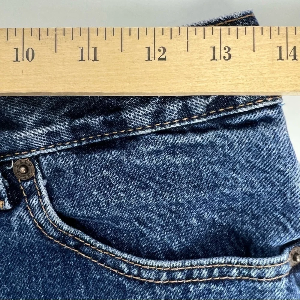 LEVI’S STRAUSS 505 Junior Women’s Blue Jean Shorts Sz 9 Dark Wash Frayed Hem - Picture 8 of 8